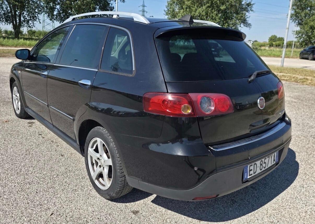 Fiat Croma 1.9 diesel 2010 automatico