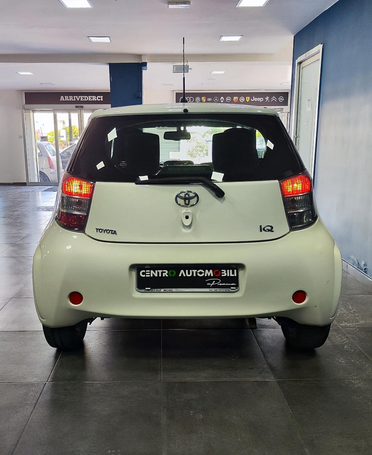 Toyota iQ 1.0 68cv CVT CAMBIO AUTOMATICO
