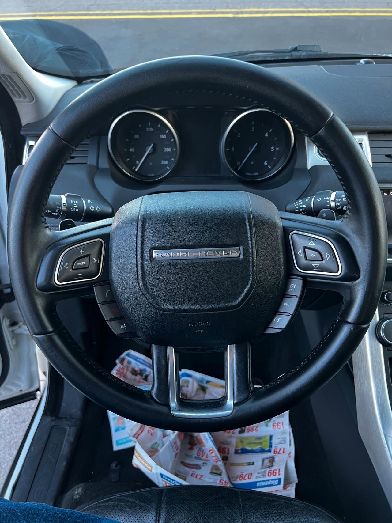 Land Rover Range Evoque 2.0 TD4 180 CV 5p. Autobiography