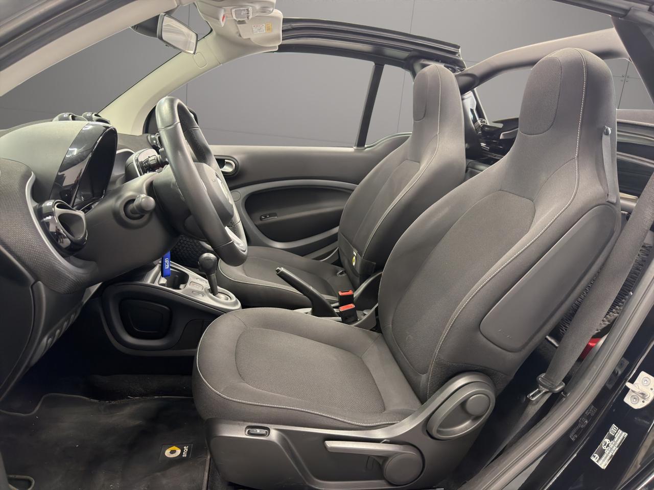Smart fortwo coupe Cabrio 90cv - Unico proprietario - Sedili riscaldabili - Cerchi in lega - Luci Led