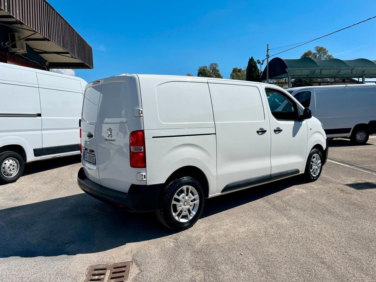 Peugeot Expert PREMIUM - 2.0 BlueHDi 120 S&S Standard