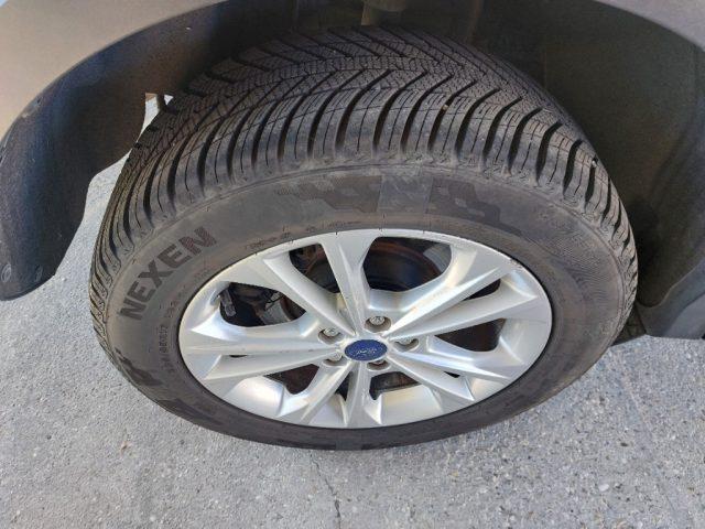 FORD Kuga 1.5 TDCI 120 CV S&S 2WD Powershift Edition