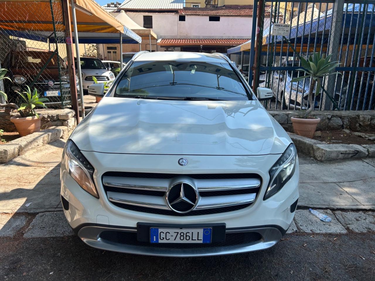 Mercedes-benz GLA 220D Automatica 4Matic Premium 177cv