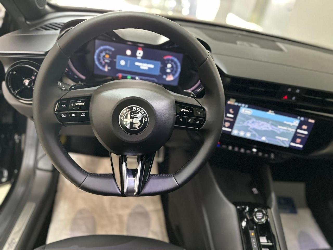 Alfa Romeo Junior 1.2 145CV Hybrid eDCT6 Speciale