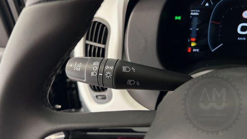 FIAT Panda 1.0 FireFly S&S Hybrid Pandina CARPLAY PDC POST