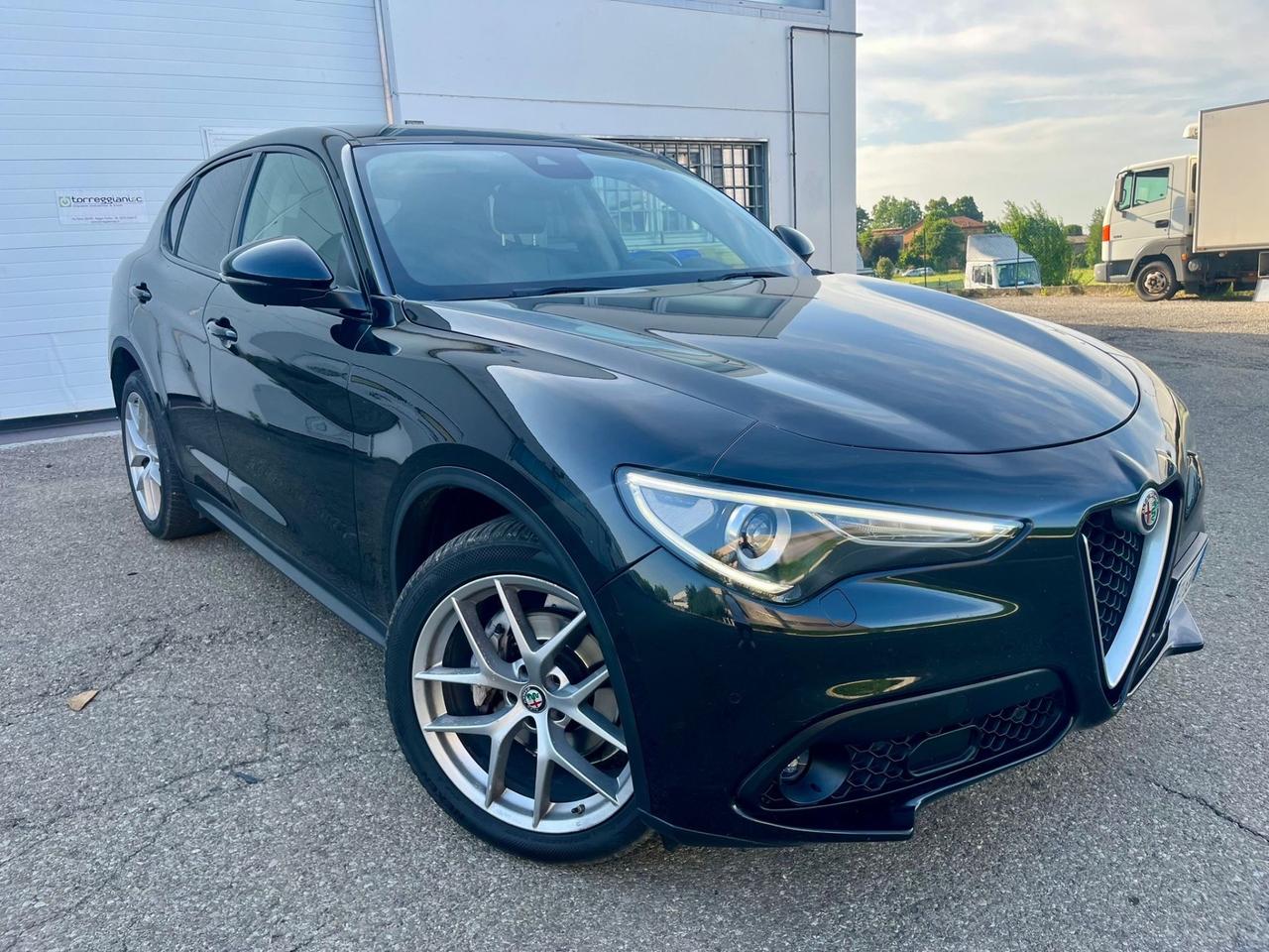 Alfa Romeo Stelvio 2.2diesel 210CV 2017 132.000km perfetta