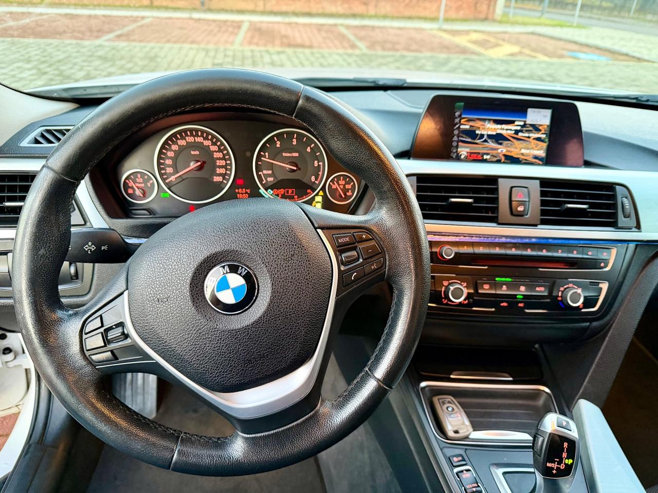 Bmw 318 318d Touring Msport