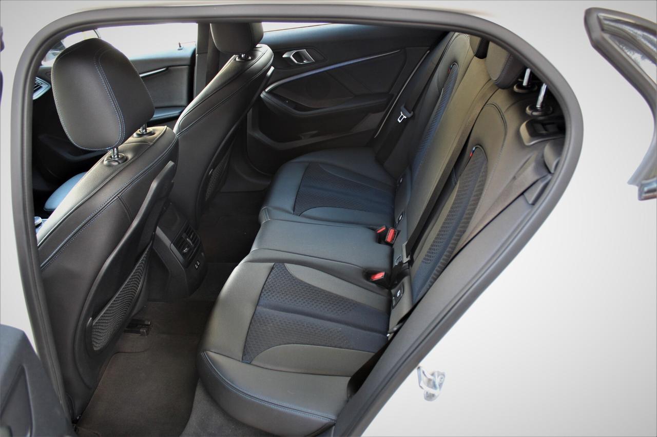Bmw 118 118d 5p. Msport automatica