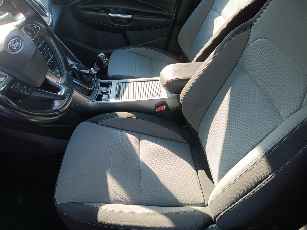 Ford Kuga 1.5 EcoBoost 120 CV S&S 2WD Business