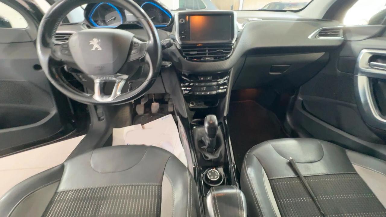 Peugeot 2008 BlueHDi 100 Allure