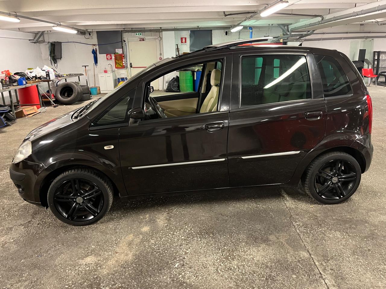 Lancia MUSA 1.4 16V Platino