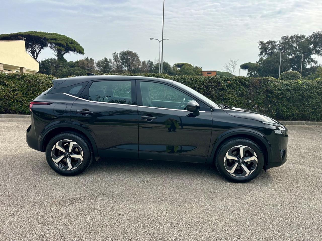 Nissan Qashqai MHEV 158 CV Xtronic Business PARI AL NUOVO