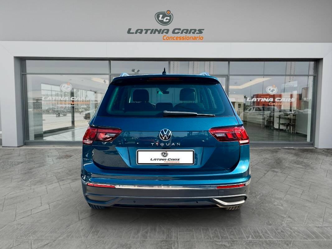 Volkswagen Tiguan 1.5 tsi Life 130cv CON TELECAMERA E CARPLAY