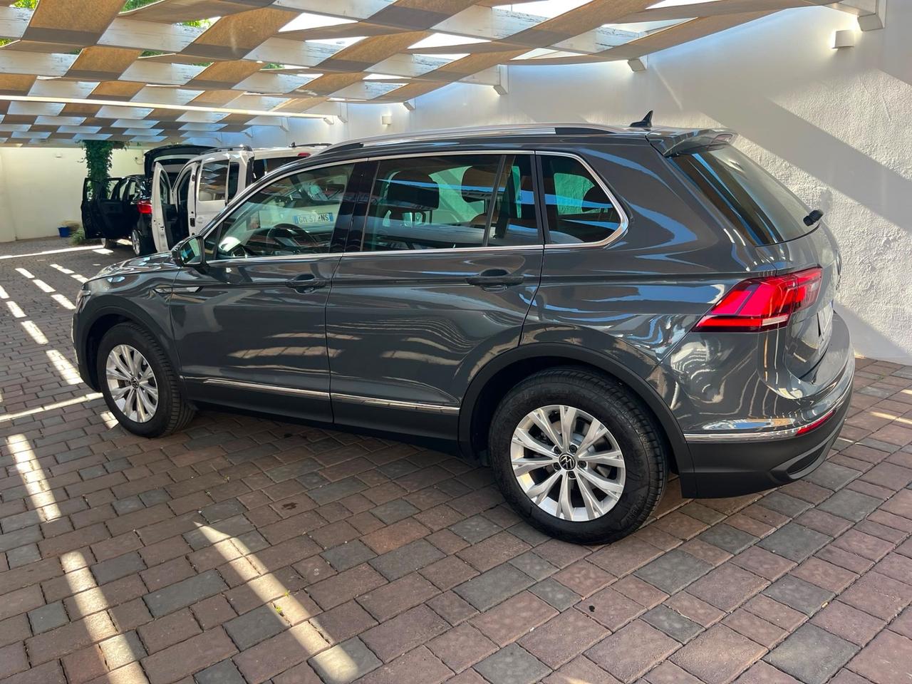 Volkswagen Tiguan 2.0 TDI 150 CV SCR DSG Life