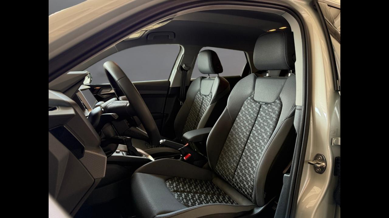 AUDI A1 II 2019 Sportback - A1 Sportback 30 1.0 tfsi Business 116cv s-tronic