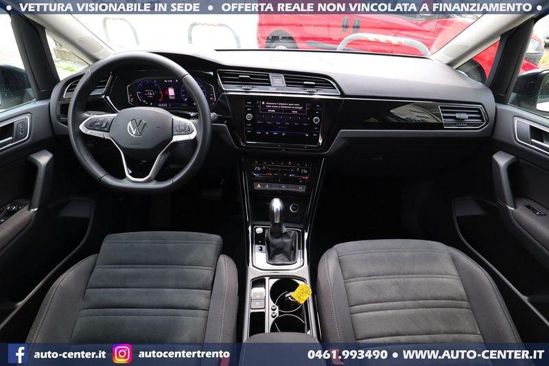 Volkswagen Touran 2.0 TDI DSG Executive R-LINE 7 POSTI RLINE