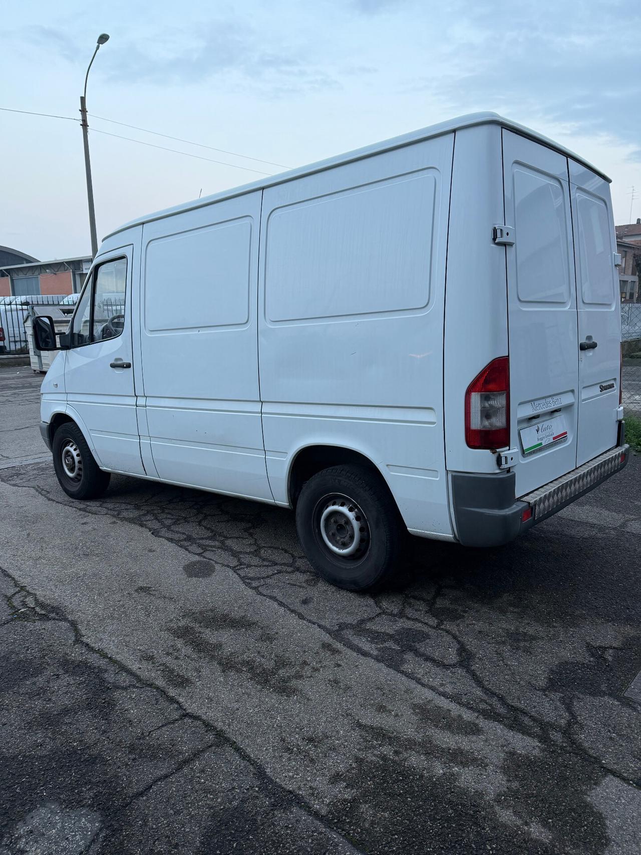 Mercedes Benz Sprinter