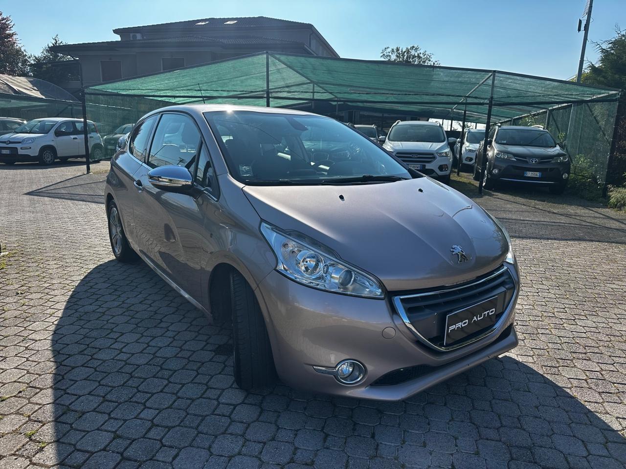 Peugeot 208 1.4 VTi 95 CV 3p. Allure