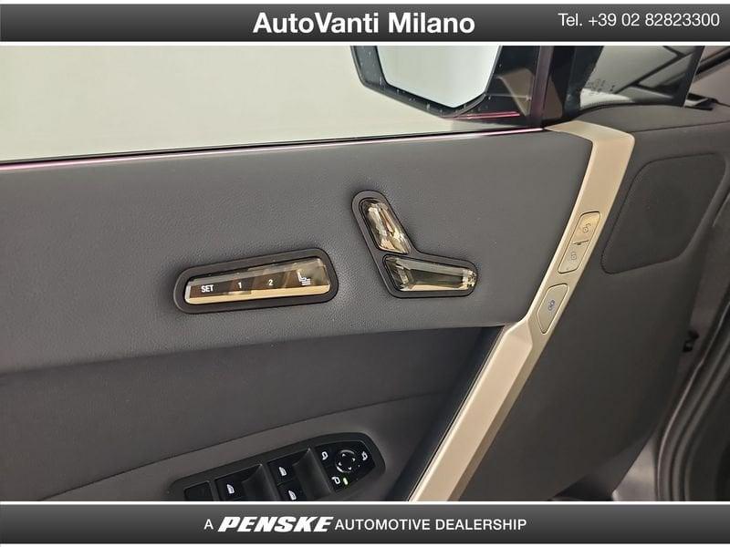 BMW iX iX xDrive50 Pacchetto Sportivo
