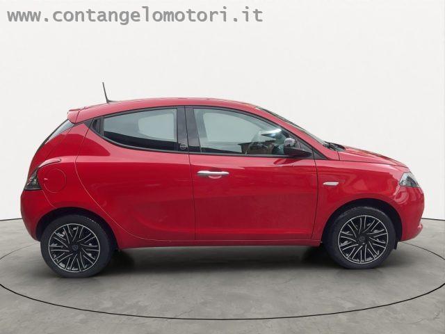 LANCIA Ypsilon 1.0 FireFly 5 porte S&S Hybrid Ecochic Gold