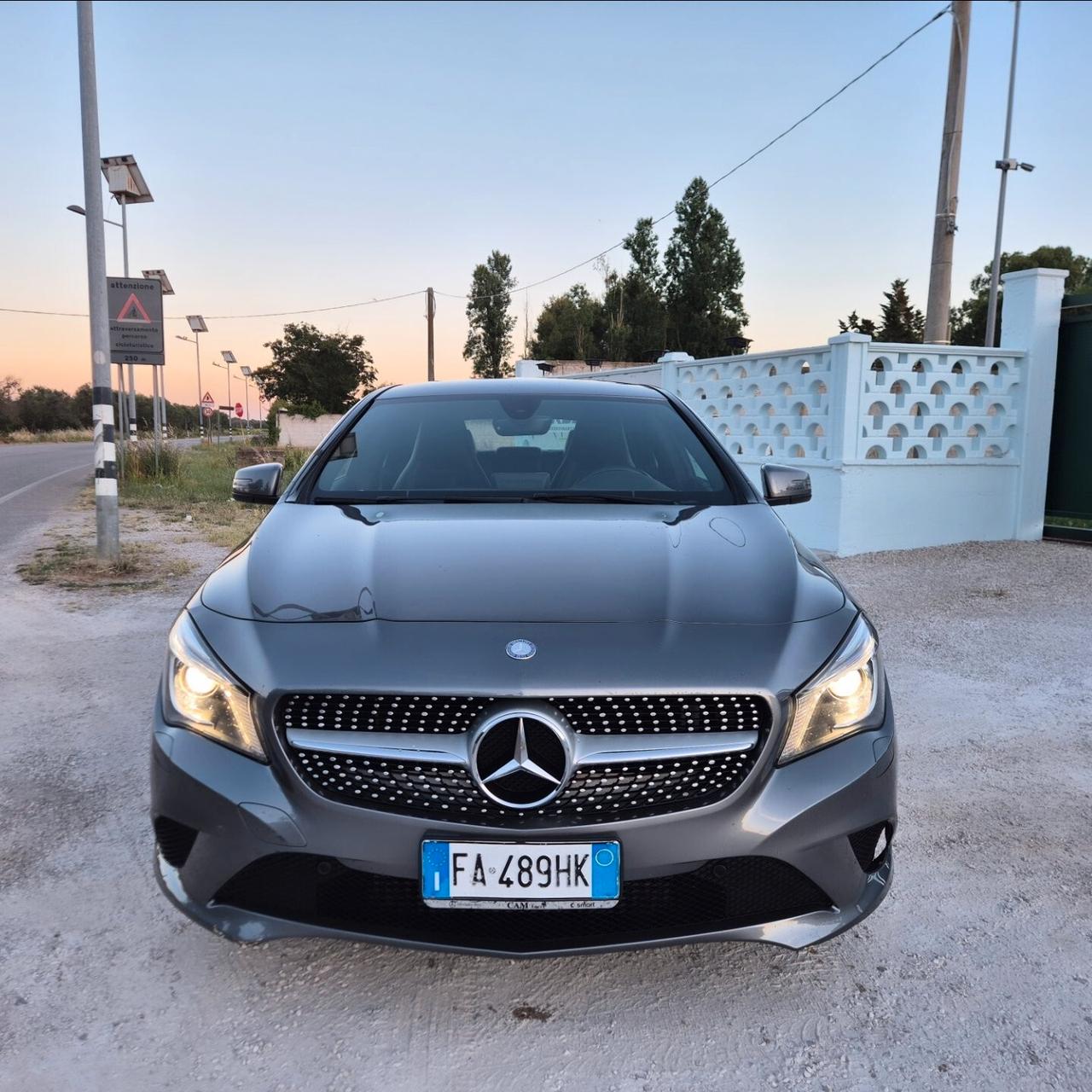 Mercedes-benz CLA 200 CDI Sport 136 Cv Berlina