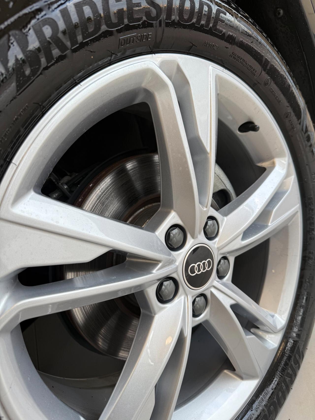 Audi Q3 SPB 35 tdi Sline edition NAVI,TELECAMERA,FARI LED,VIRTUAL COCKPIT,APPLE CARPLAY,PELLE PARZIALE