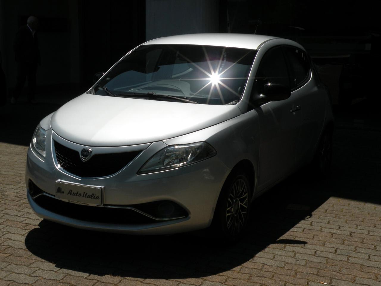LANCIA YPSILON 1.2 69CV 2016