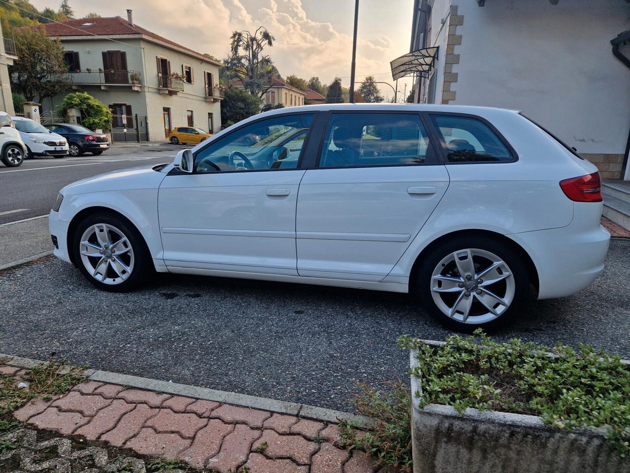 Audi A3 1.4 125CV Benzina, AUTOMATICA, Sensori, Ruota