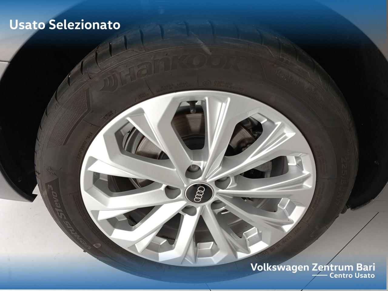 Audi A4 avant 35 2.0 tdi mhev business advanced 163cv s-tronic