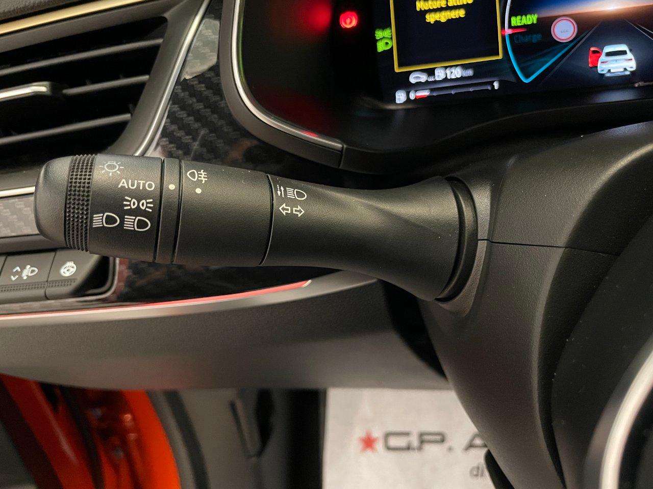 Renault Arkana 1.6 E-Tech full hybrid R.S. Line 145cv