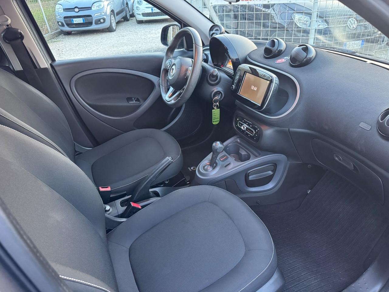 Smart ForFour 70 1.0 twinamic Nightsilver