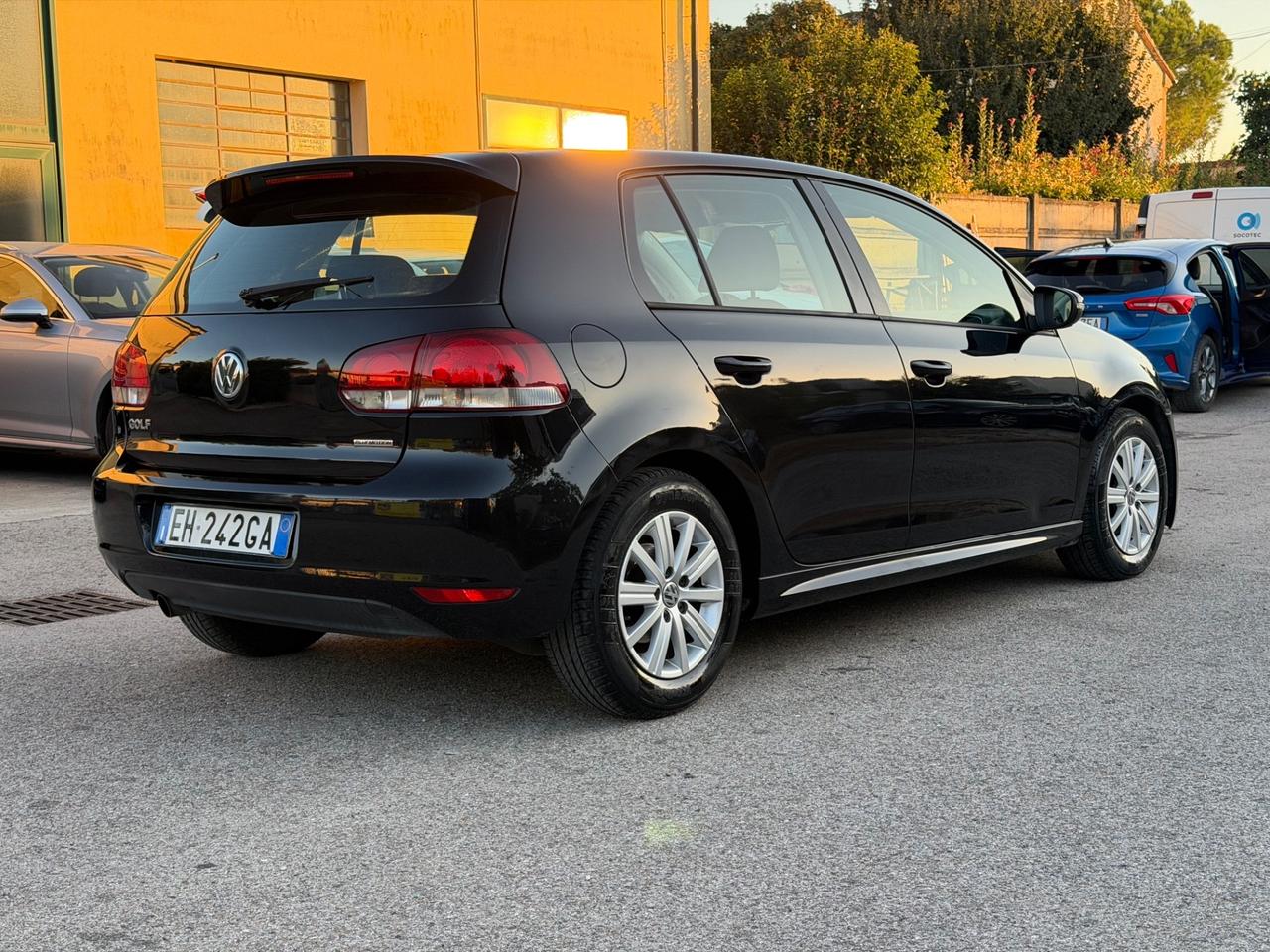 Volkswagen Golf 1.6 TDI DPF 5p. Comf. BlueM. Tech.