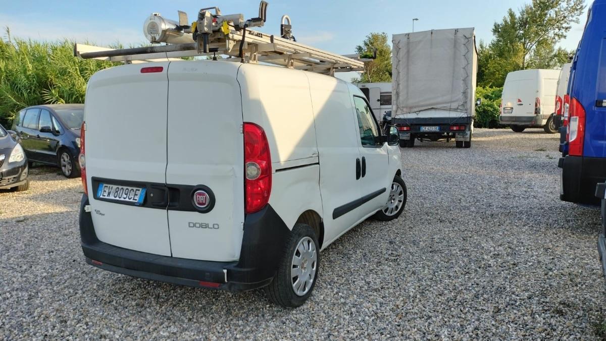 FIAT Doblo cargo 1.6 mjt 16v SX 105cv E5+(E5) doblò cargo 1.6 mjt 16v SX 105cv E5+(E5)