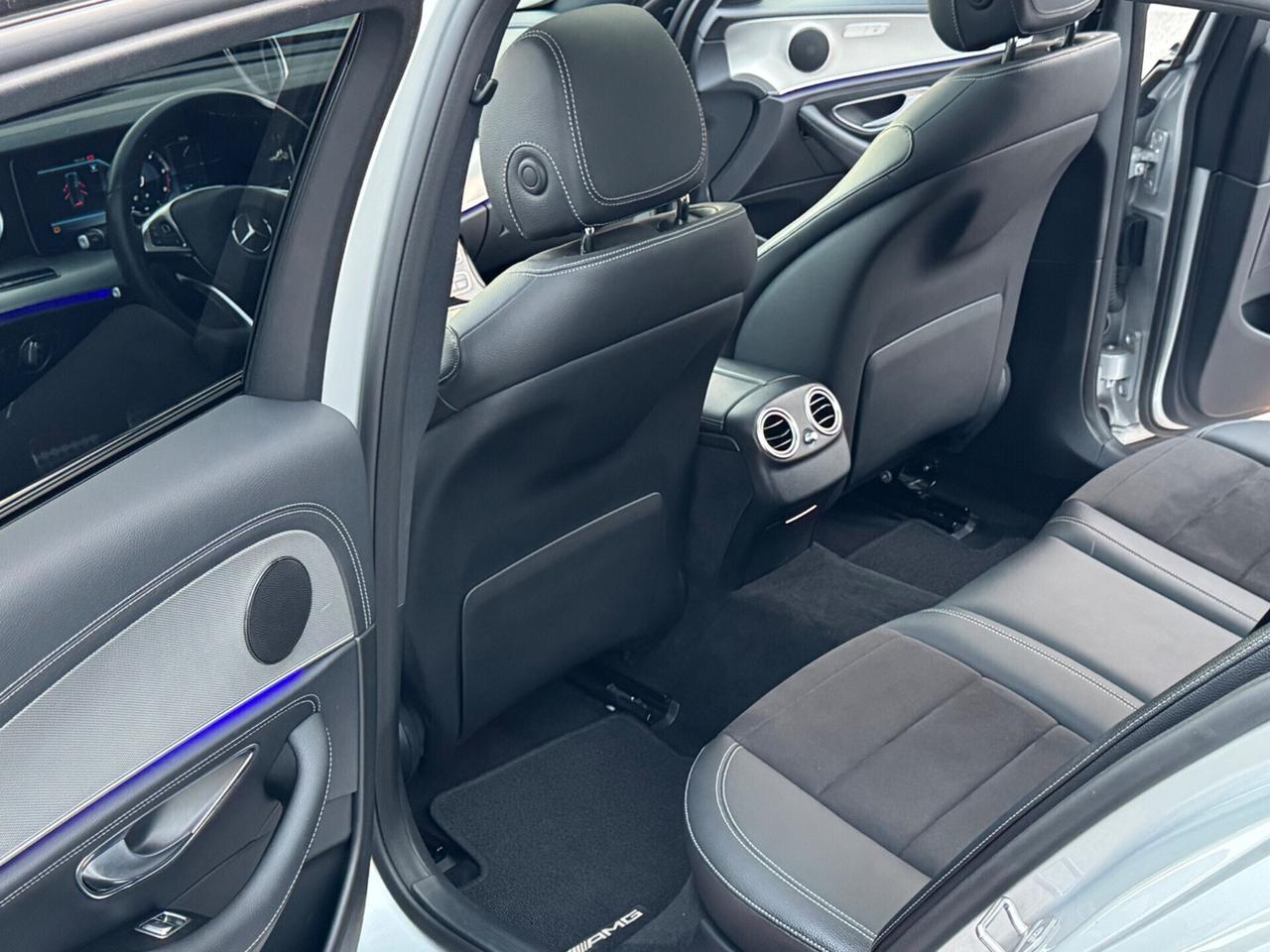 Mercedes-benz E 220 d 4Matic Sport AMG LINE !