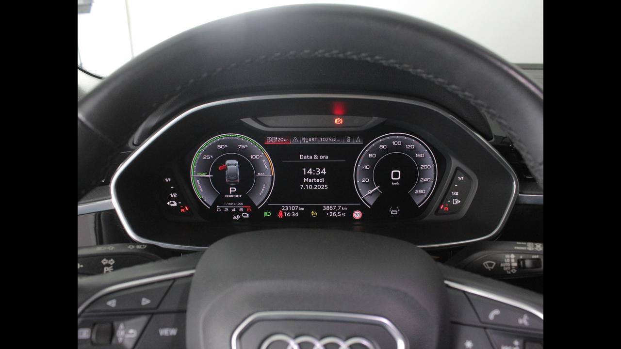 AUDI Q3 I 2019 Sportback - Q3 Sportback 45 1.4 tfsi e Business Plus s-tronic