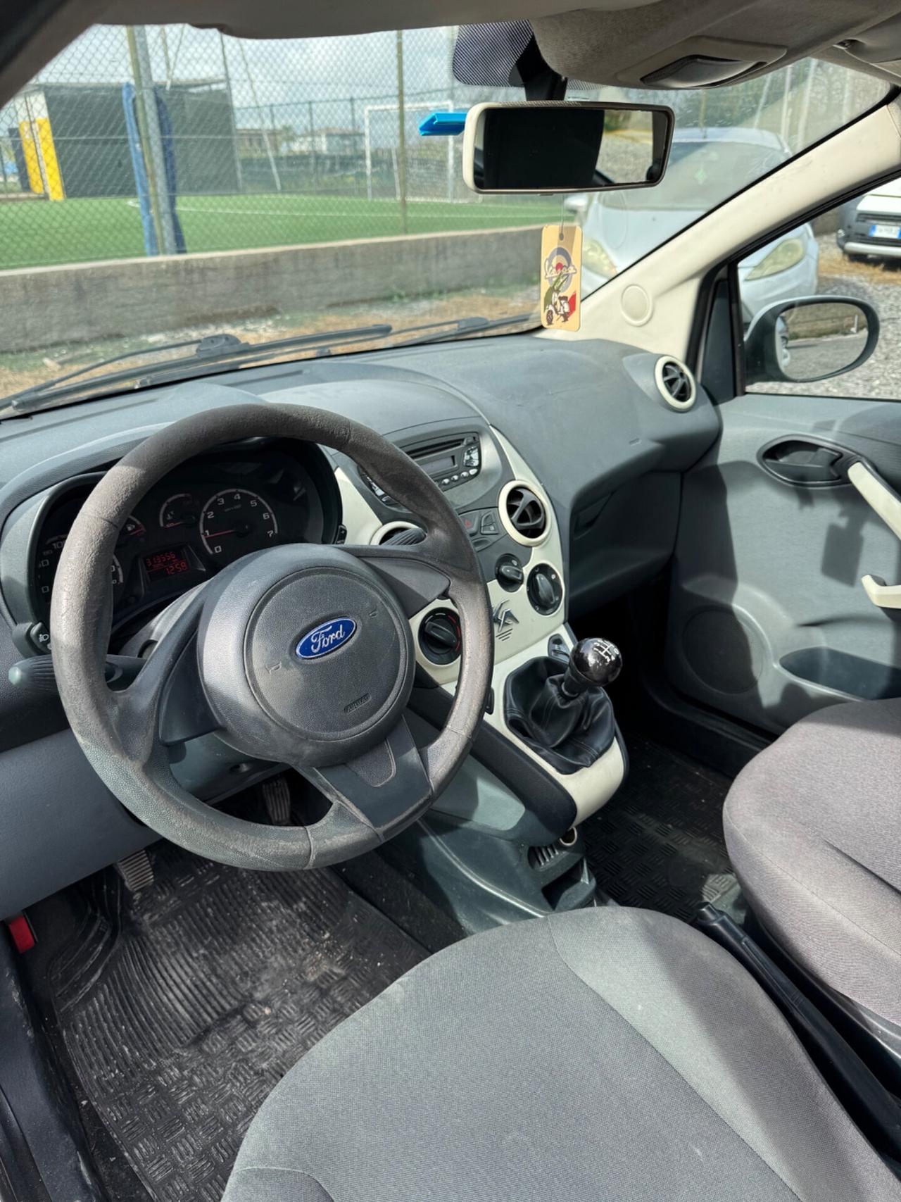 Ford Ka 1.3 TDCi 75CV Titanium