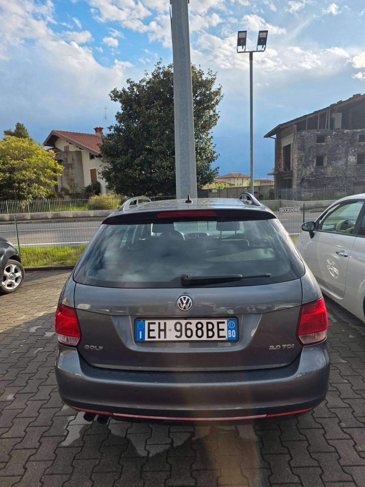 Volkswagen Golf Variant 2.0 TDI con gancio traino