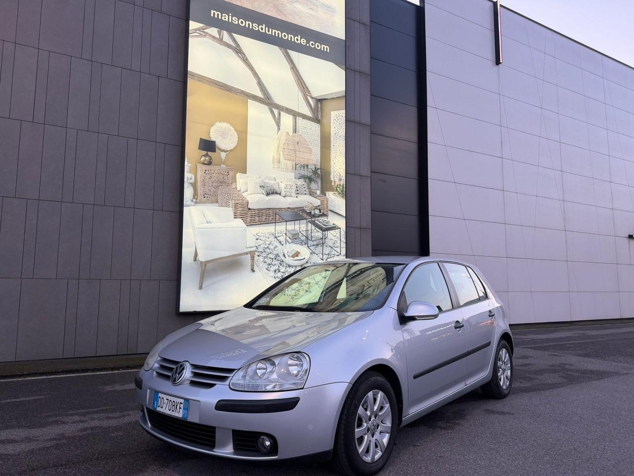 Volkswagen Golf 1.6 5p. Comfortline