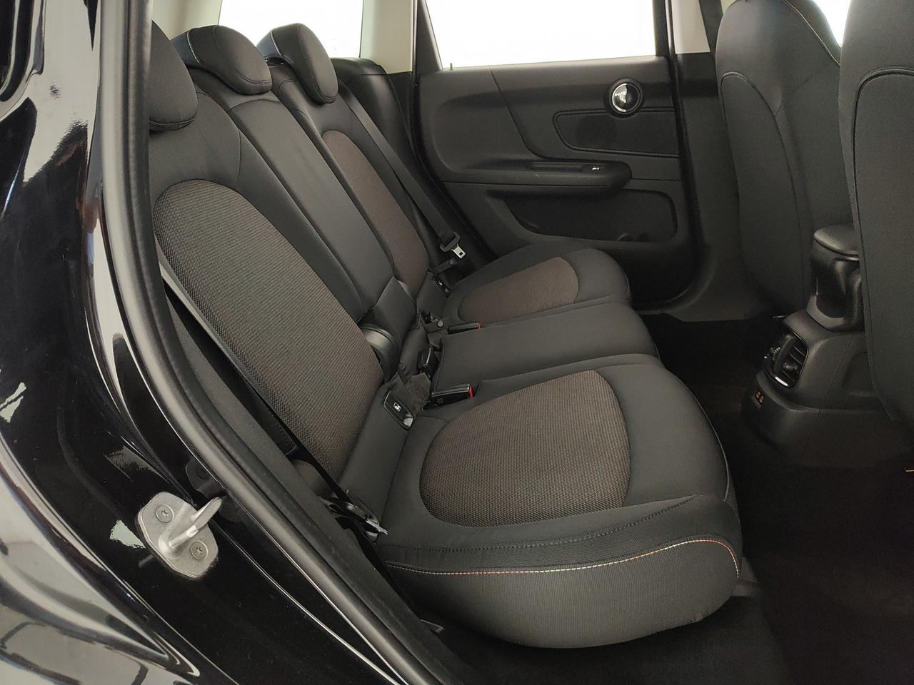 MINI Mini Countryman 1.5 One D Northwood Edition