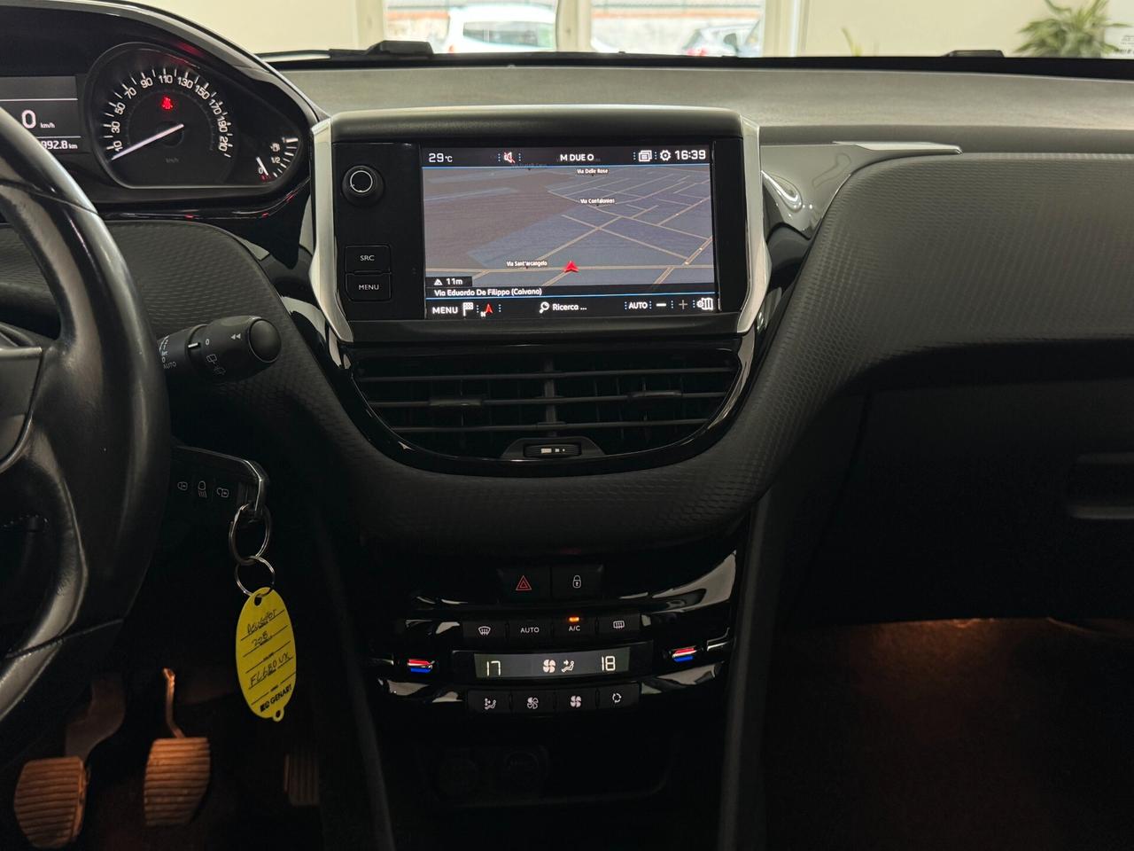 Peugeot 208 1.2 PureTech 82cv 5 porte Allure