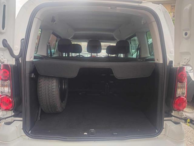 PEUGEOT Partner Tepee BlueHDi 100 4x4 Active Traction Control Plus