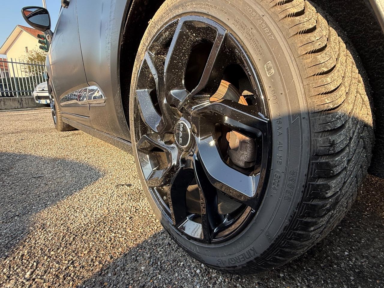 Ds DS3 3 1.6 THP 155 Just Black