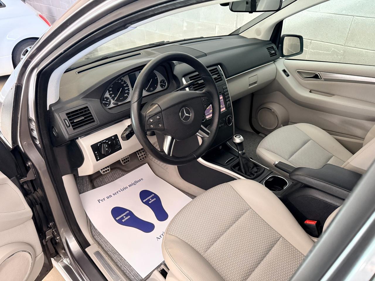 Mercedes-benz B 200 CDI PREMIUM