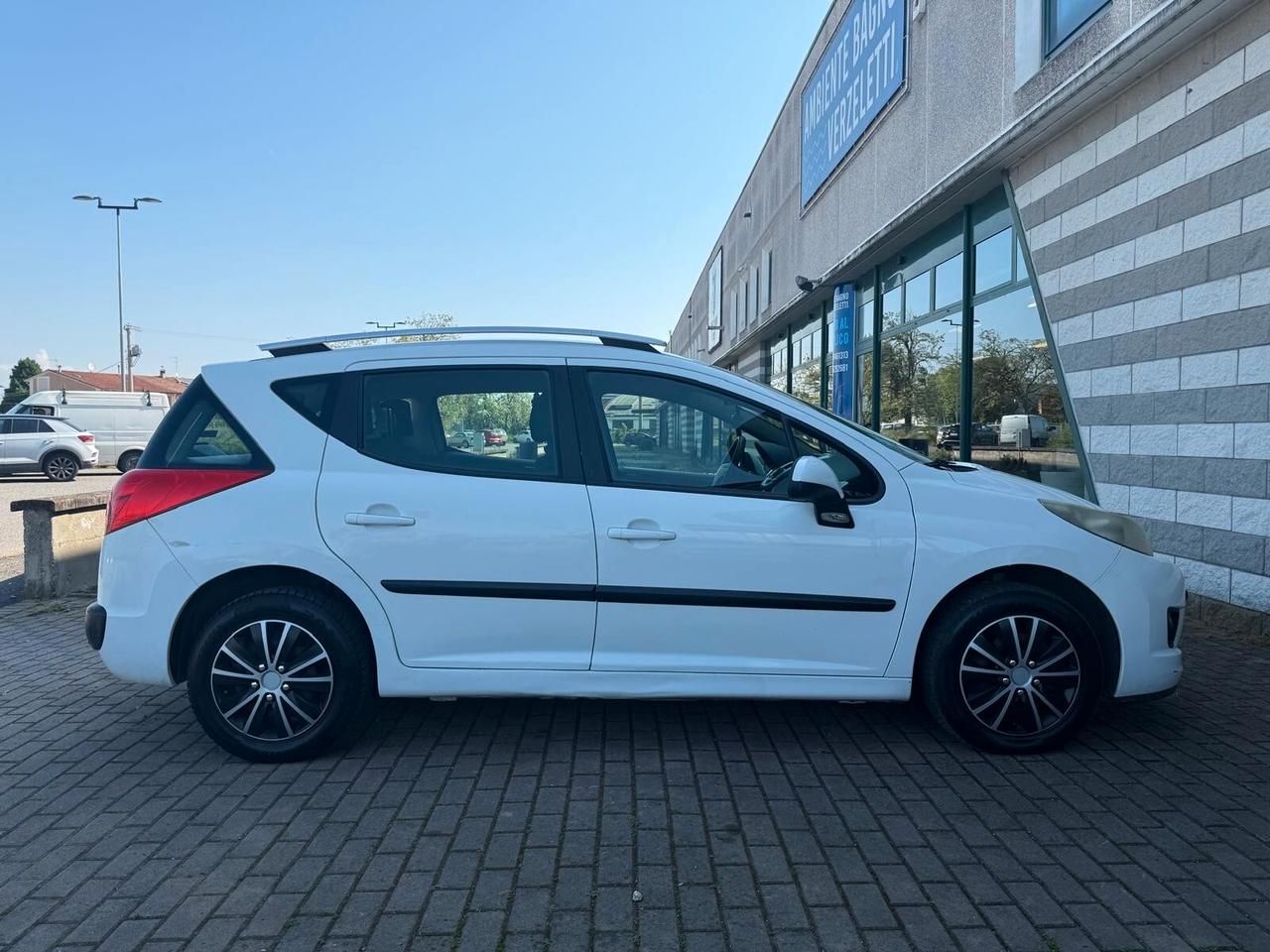 Peugeot 207 1.4 8V 75CV SW X Line ECO GPL