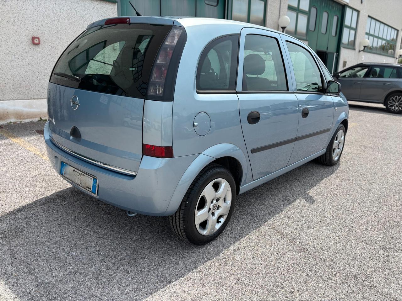Opel Meriva 1.4 16V OK NEOPATENTATI