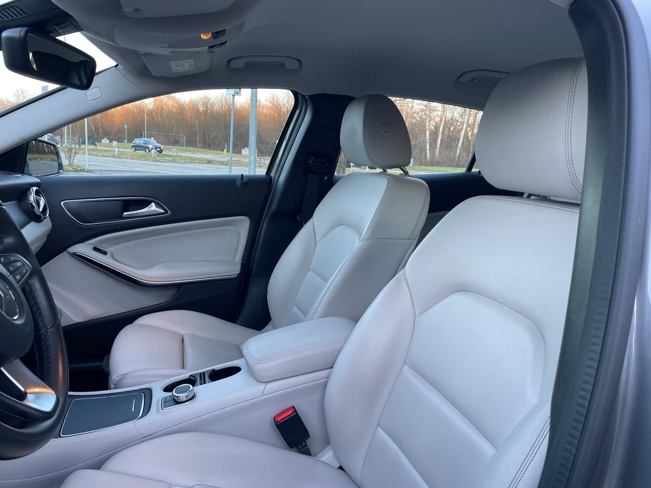 Mercedes-benz GLA 200 d Automatic*Navi*Pelle*