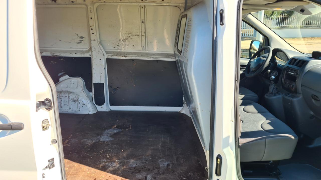 Peugeot Expert 2.0 HDi 125cv 11 QL H1L1 2014