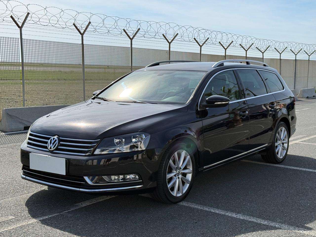 Volkswagen Passat 2.0 TDI 140 CV - Highline-FULL