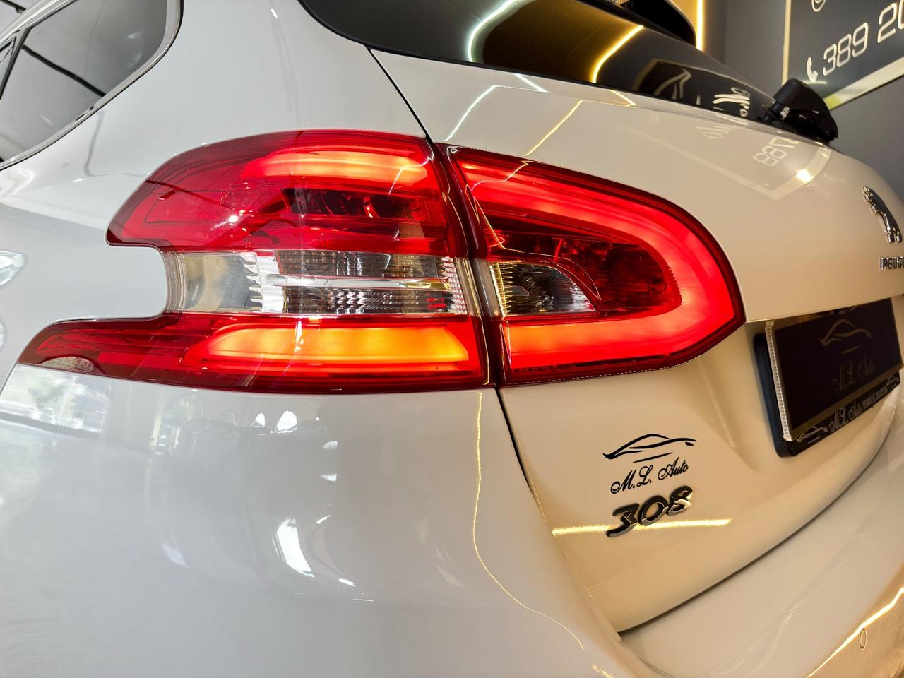 Peugeot 308 BlueHDi 120 S&S SW Allure
