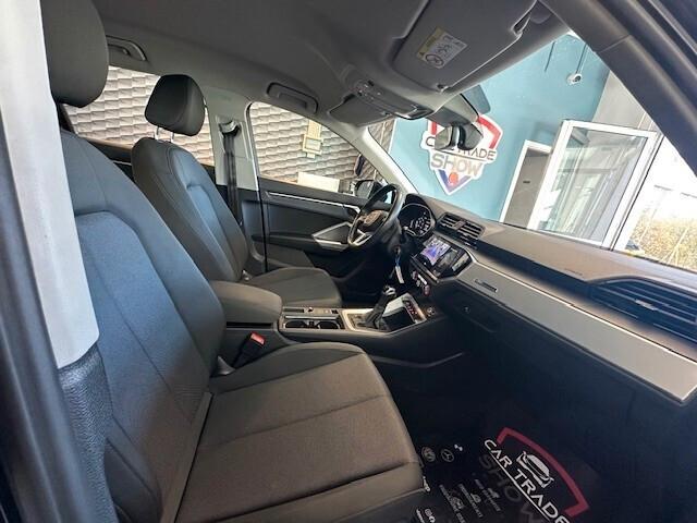 Audi Q3 35 TDI S tronic Business